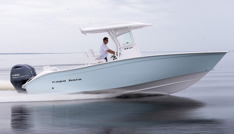 cape horn 27xs running at cruising speed