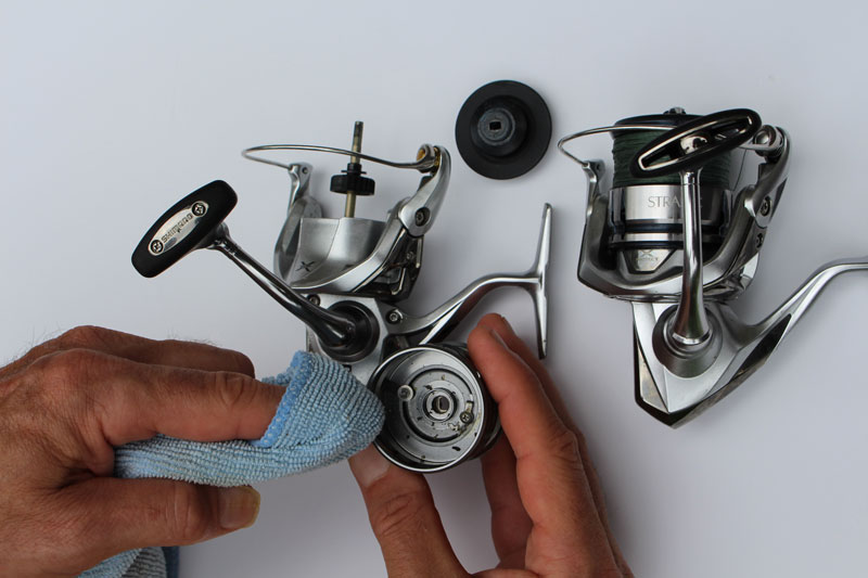 cleaning a spinning reel